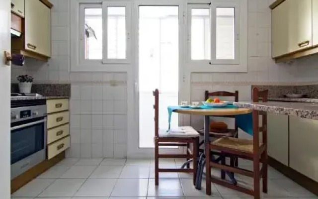 Magi Beach Apartment