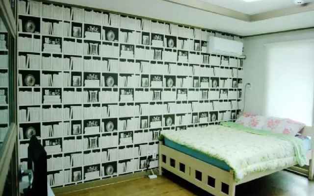 Yellow Submarine Guesthouse