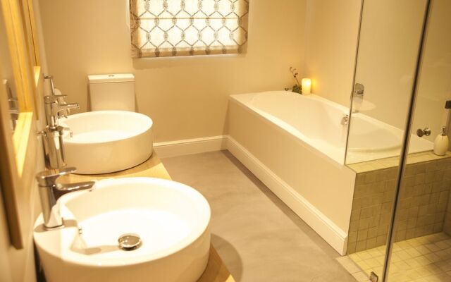 Sugarbird Self-Catering