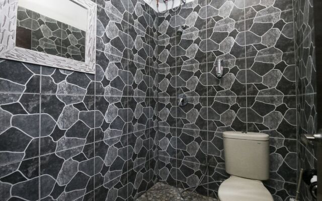 Airy Mengwi Raya Munggu Kapal Gang Beten Beringin 104 Bali