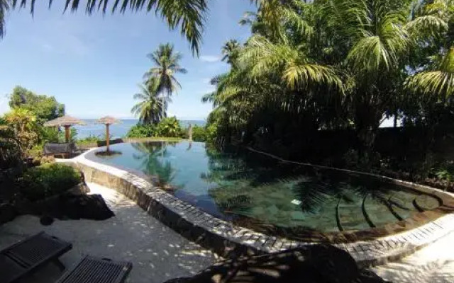 Lumbalumba Diving - Manado