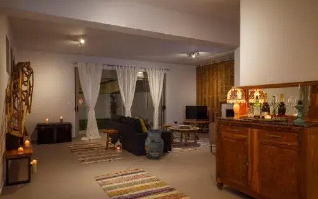 Thalassa Studios