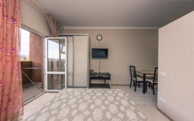 On Parallelnaya 9 Apartments