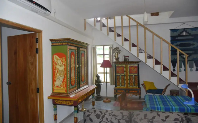 Birds House Villa