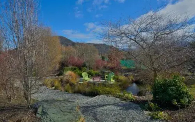 1220 Gibbston Lodge