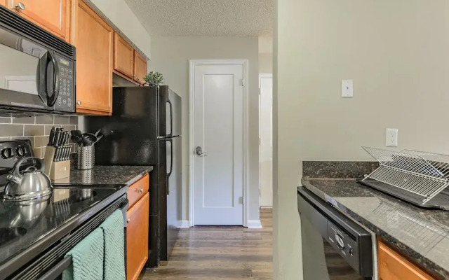 Beautiful Deluxe Clearwater Apartment CP- 803