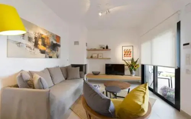 Botargo Suites