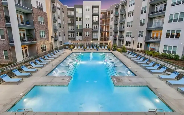 Luxury Piedmont Heights Apartments