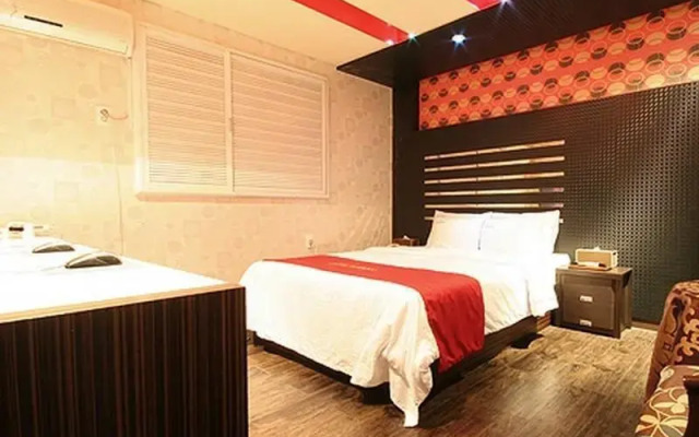Hotel Parkway