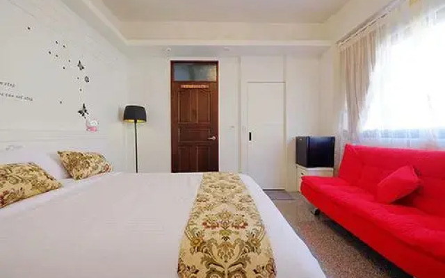 Riparian Breeze Bed and Breakfast
