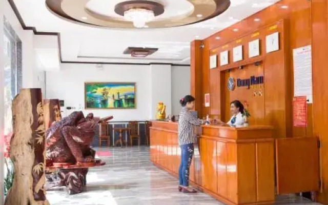 Dong Nam Hotel