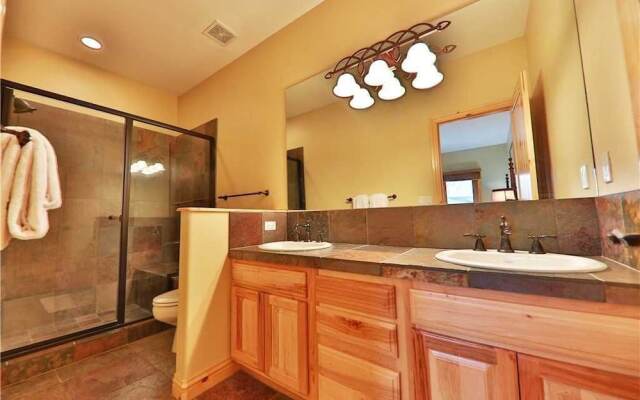 Spruce Ridge 706D - 3 Br Home