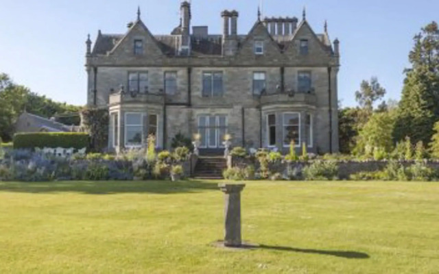 Craigsanquhar House