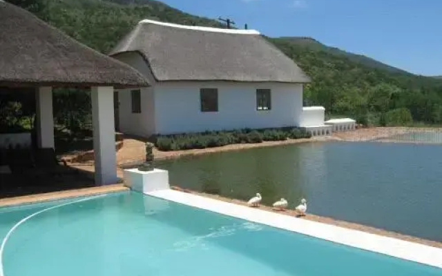 Steynshoop Mountain and Valley Lodges