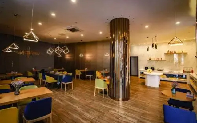 Ibis Styles Nanjing Zhangfuyuan Subway Station