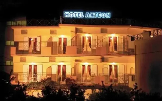 Aktaion Hotel