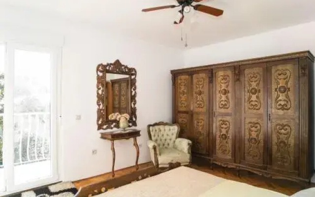 Oaza Holiday Home