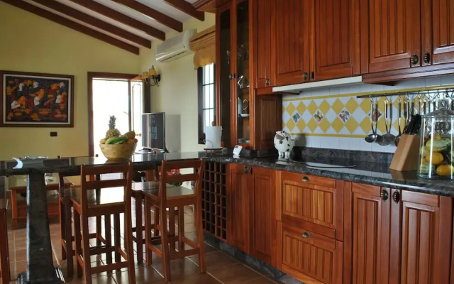 Villa Lucas en San Mateo