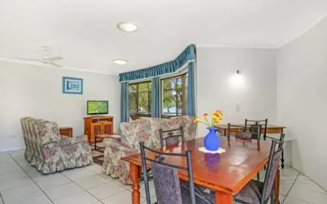 Views, Pool, Air Conditioning - Karoonda Sands Welsby Pde, Bongaree