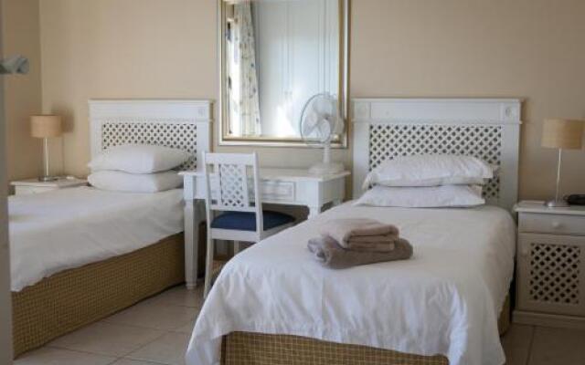 Summer Place Gordons Bay