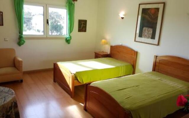 Casa do Mar by Laranjal Rentals