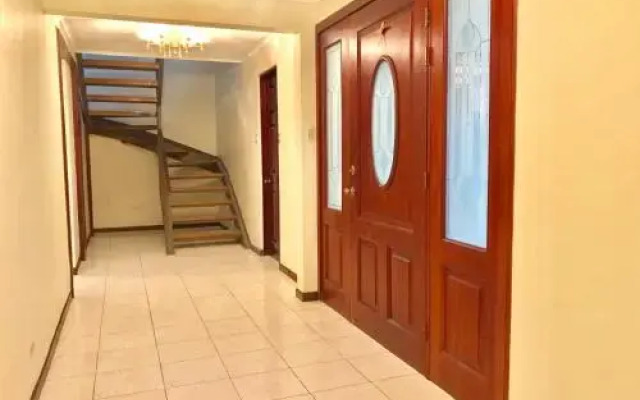 Mango Boulevard Hotel