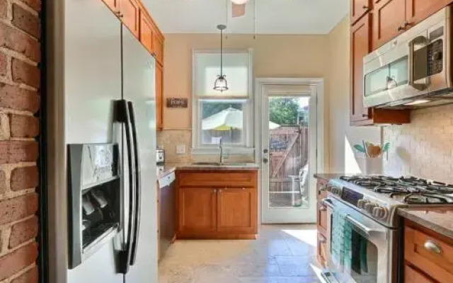 Historic Townhouse on Tattnall
