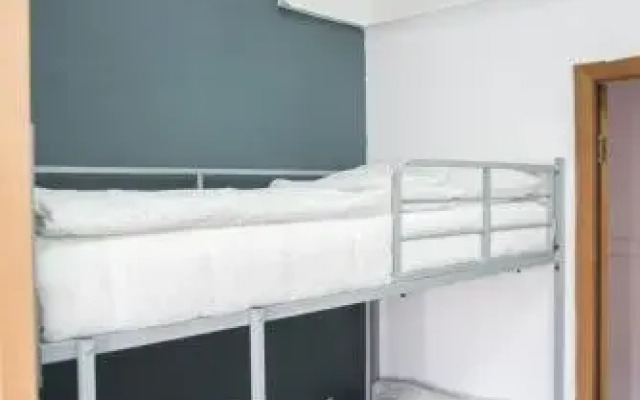 YOU hostel