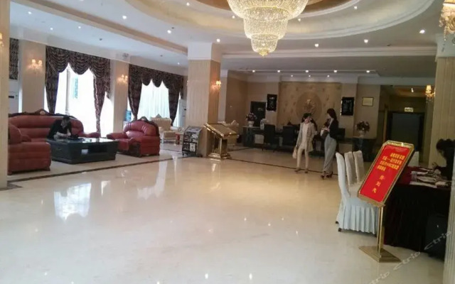 Xinhua Hotel