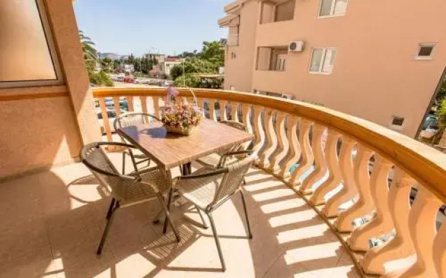 Apartments Lekovic
