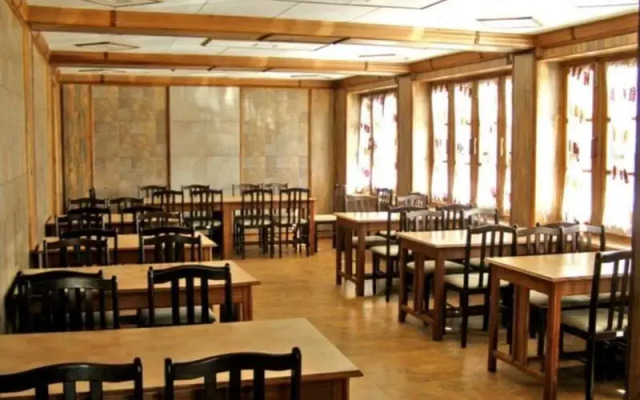 Hotel ChanniRaja