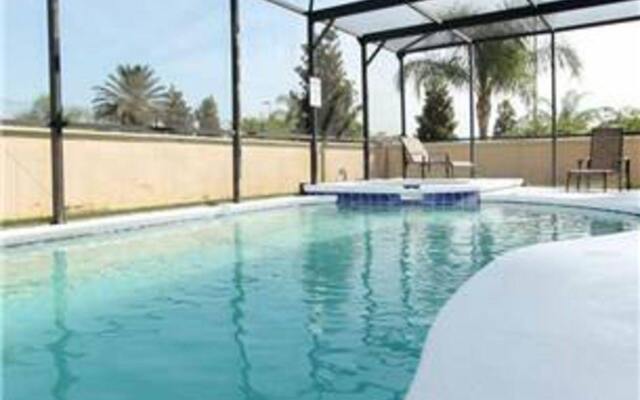 Sandra's Windsor Palms Villa *