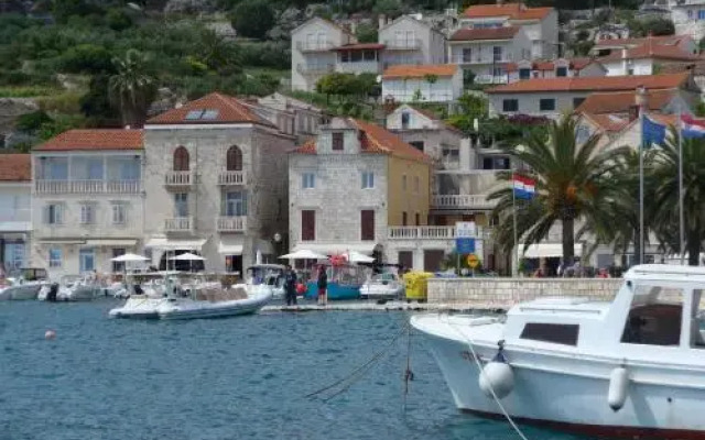Luxe Riva Lavanda, Hvar Heritage Apartment