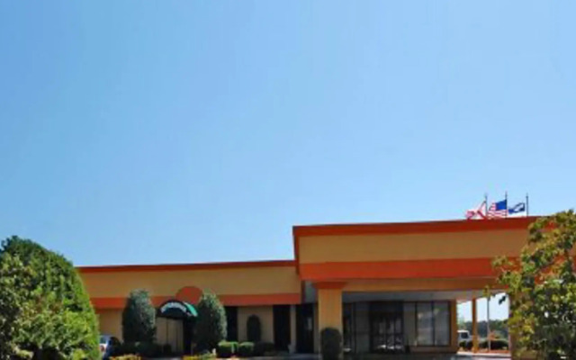 Americas Best Value Inn & Suites