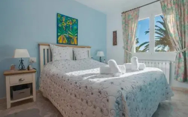 Abahana Villas Maxi