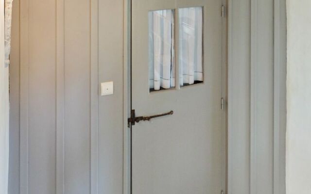 Ferme Familiale avec court de tennis