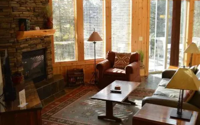 Running Y Vacation Rentals - фото 3