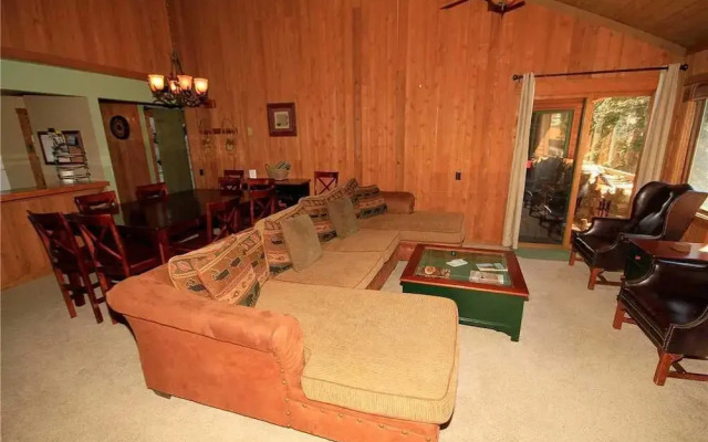 Mountainback #97, Loft
