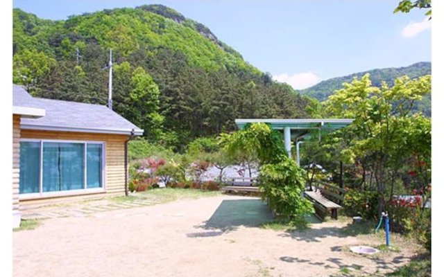 Yangpyeong Blue Hill Pension