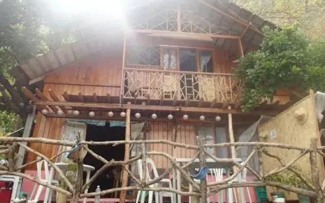 El Gordo's Adventures and Guesthouse