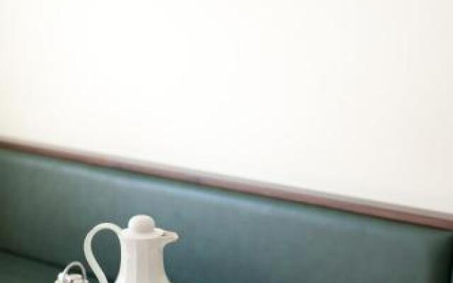 Weinhof & Gästehaus Dombi Weiss