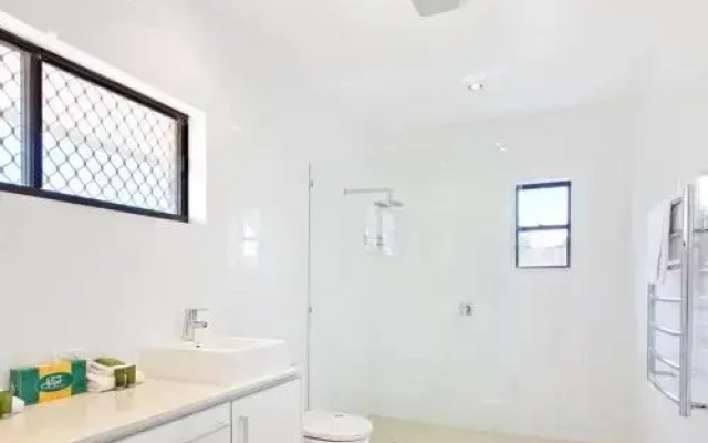 44 Noosa Parade