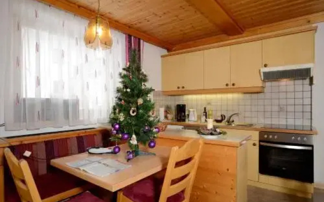 Haus Ladner - Josef und Marianne