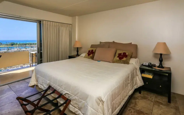 Ilikai 1308 - Studio Condo