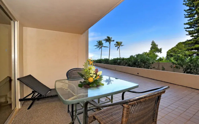 Royal Kahana 104 by RedAwning