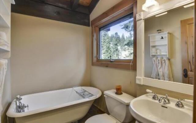 Alpine Chalet By Tahoe Vacation Rentals