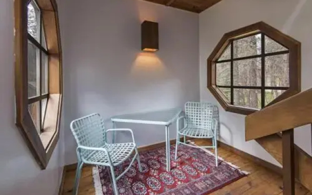 Wildflower 46 - 2 Br condo by RedAwning