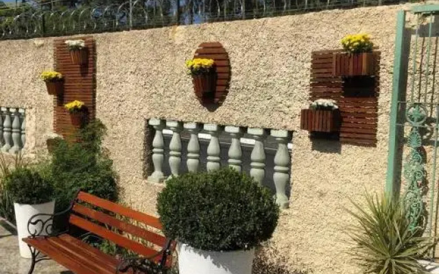 Hotel Shalom