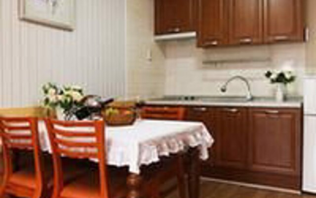 Hongchen Happy Day Pension