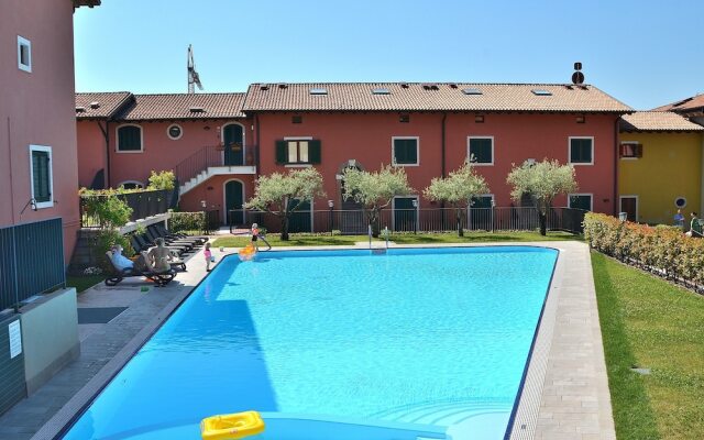 Residence Corte La Fiorita With Pool